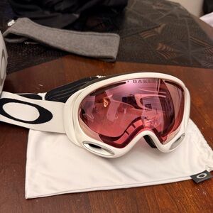 Oakley Prism White and Red Snow Goggles